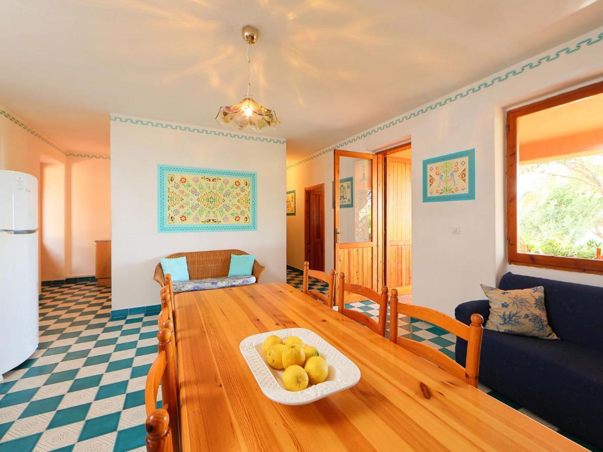 Villa Bouganville By Interhome Badesi Zewnętrze zdjęcie